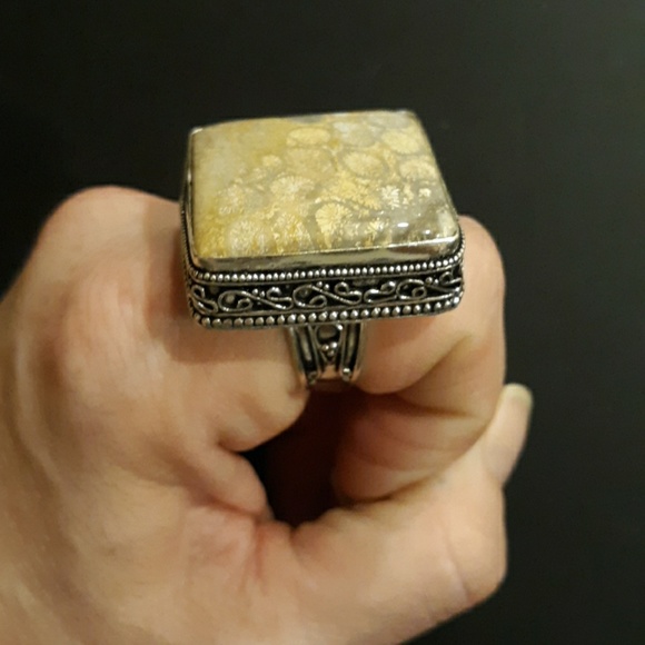 New Oversized Fossil Coral 925 Silver Statement Ring. - Picture 5 of 8